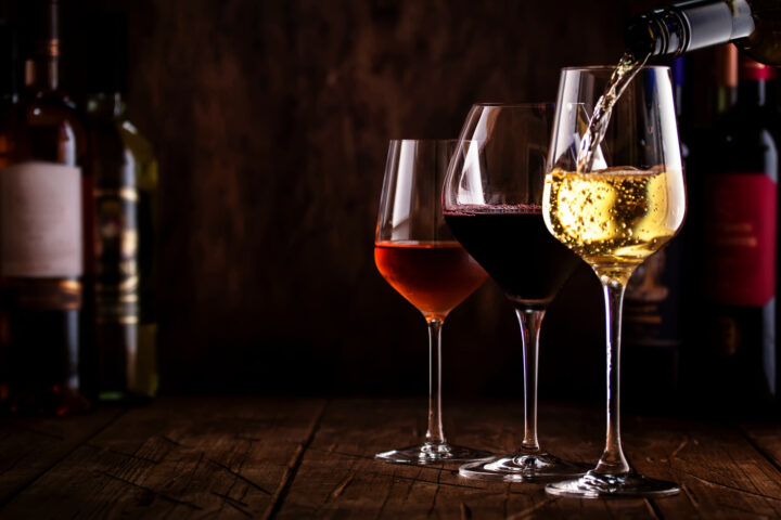 Rot- oder Weißwein: Die wesentlichen Unterschiede im Überblick