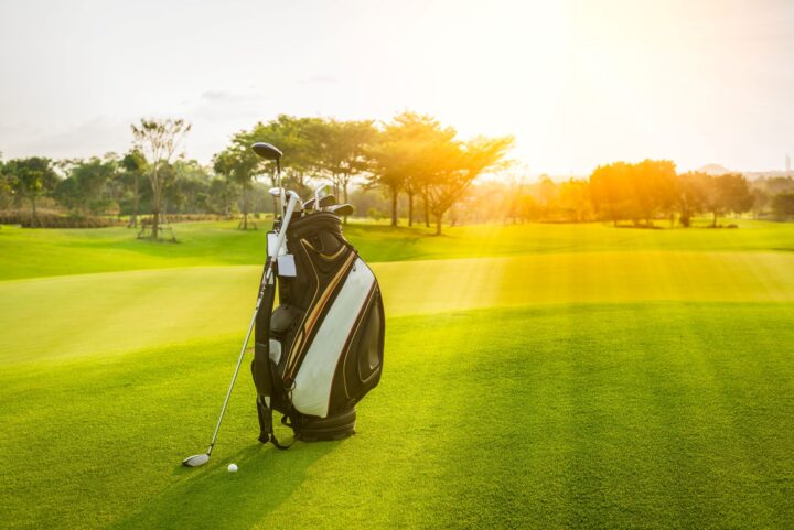 Platzreife Ausrüstung: Was Sie wirklich brauchen, um auf dem Golfplatz zu glänzen